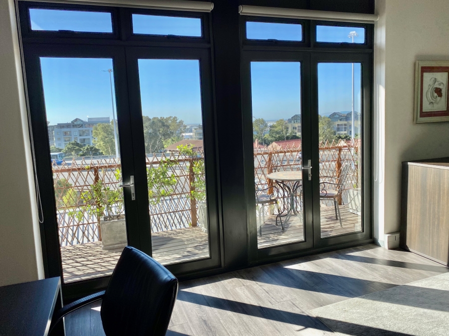 To Let commercial Property for Rent in De Waterkant Western Cape